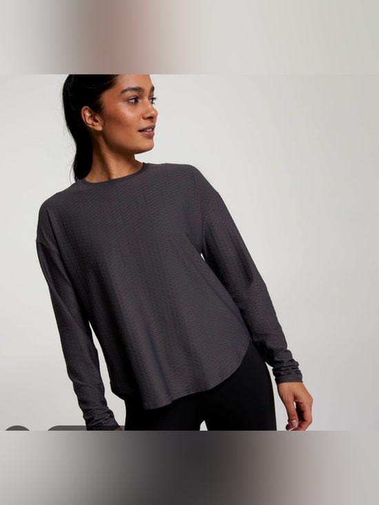 CALIA by Carrie Underwood Tops - CALIA by Carrie Underwood Renew Long-Sleeve Crewneck Top - Charcoal